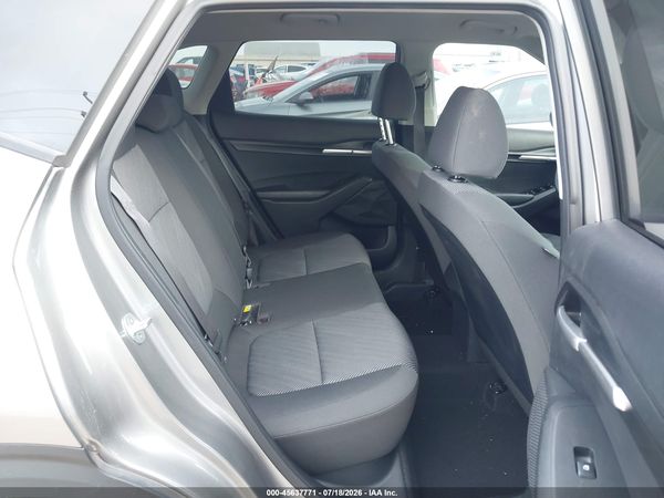 2023 KIA SELTOS LX