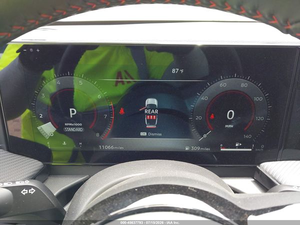2025 NISSAN KICKS SR INTELLIGENT AWD — I7