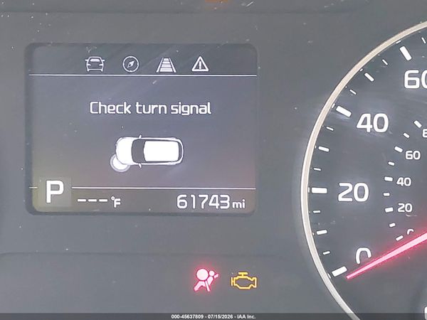 2022 KIA SELTOS EX