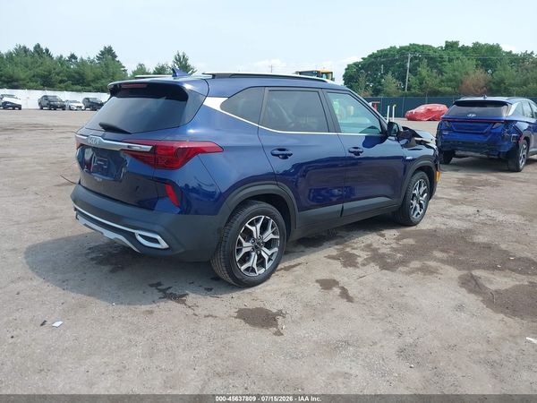 2022 KIA SELTOS EX