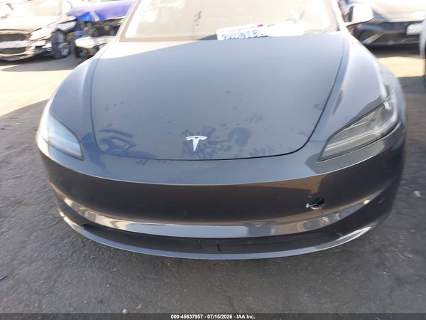 2025 TESLA MODEL 3