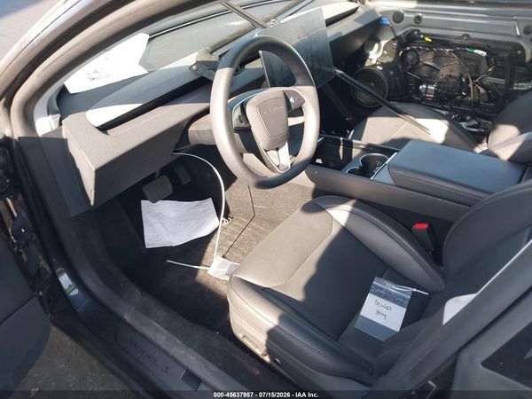 2025 TESLA MODEL 3