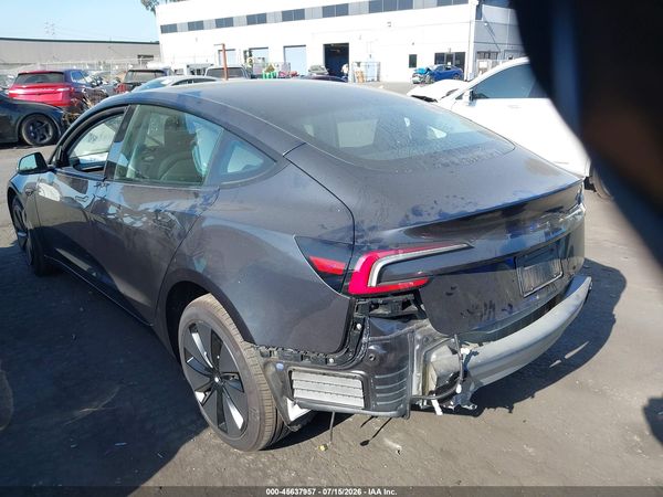 2025 TESLA MODEL 3