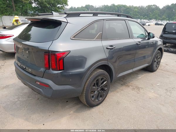 2022 KIA SORENTO X-LINE S