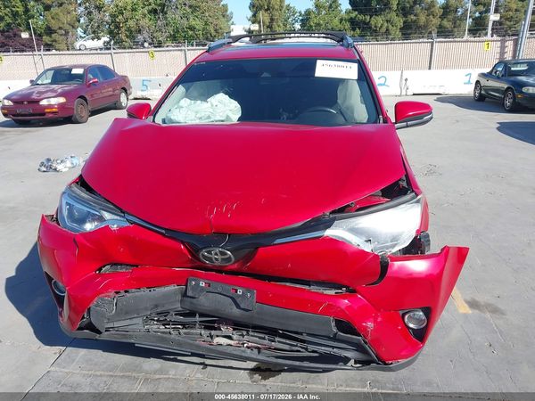 2017 TOYOTA RAV4 XLE
