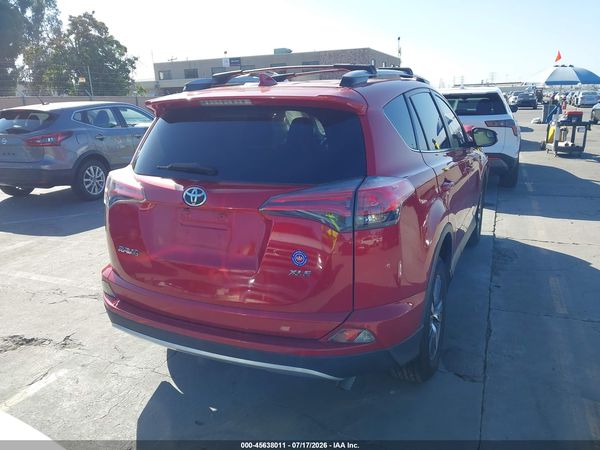 2017 TOYOTA RAV4 XLE