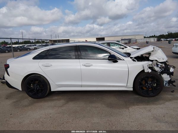 2026 KIA K5 GT-LINE FWD — I116