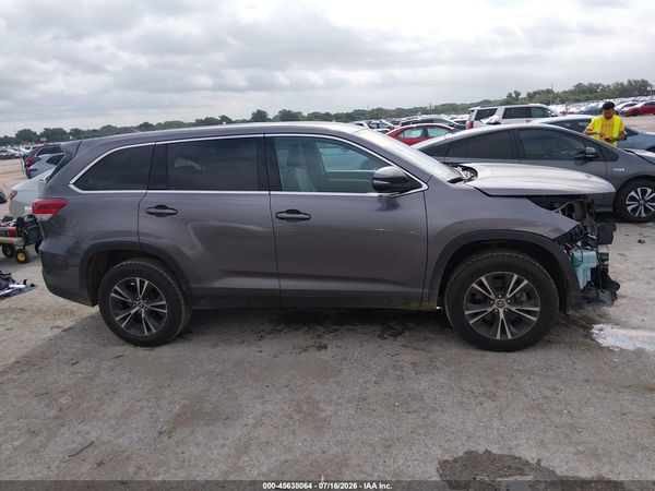 2019 TOYOTA HIGHLANDER LE PLUS