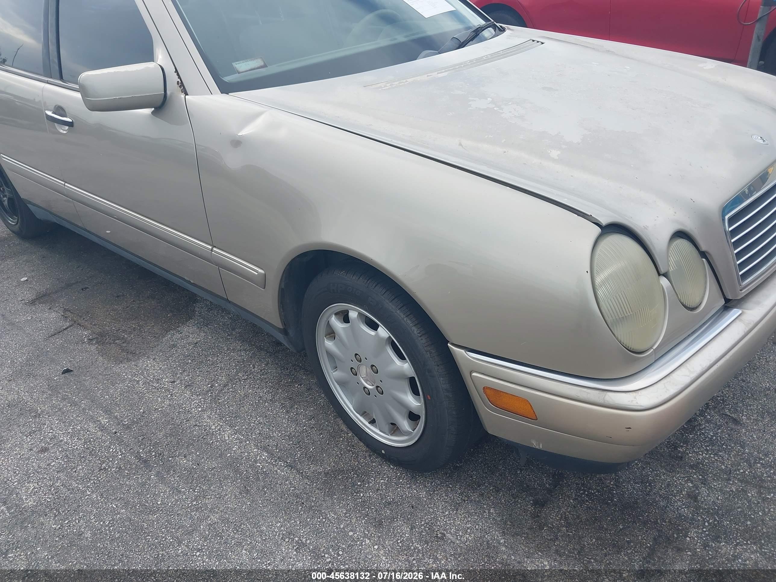 1999 MERCEDES-BENZ E 320 E320