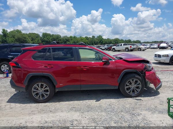 2022 TOYOTA RAV4 HYBRID XLE PREMIUM