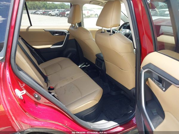 2022 TOYOTA RAV4 HYBRID XLE PREMIUM