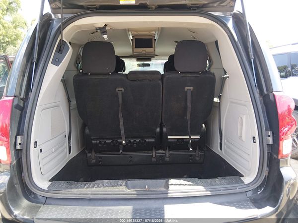 2012 DODGE GRAND CARAVAN CREW — I152