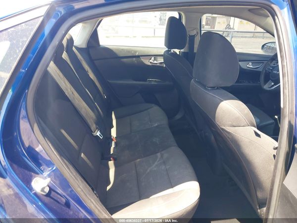 2022 KIA FORTE LXS
