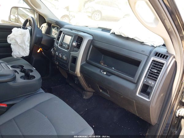 2023 RAM 1500 CLASSIC TRADESMAN  4X4 5'7 BOX