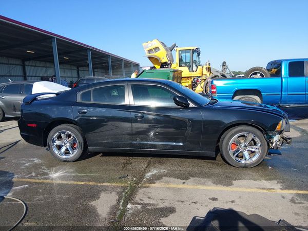 2013 DODGE CHARGER SE