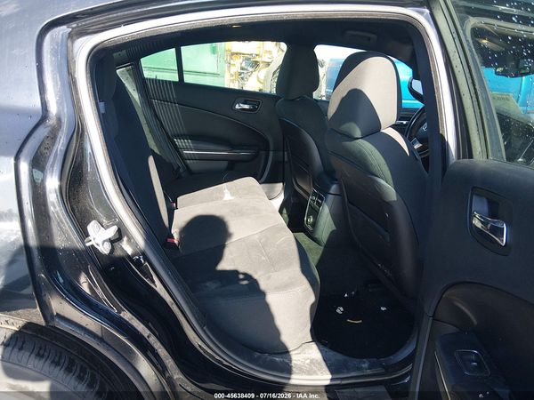 2013 DODGE CHARGER SE