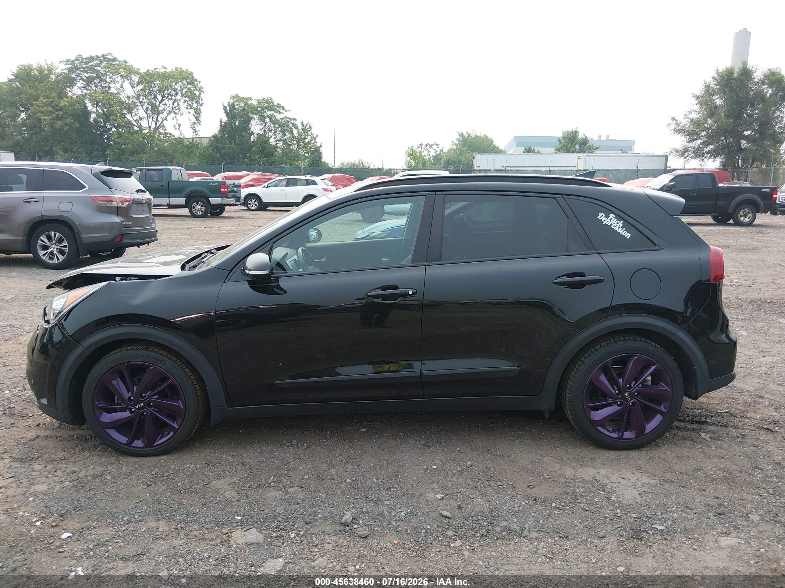 2017 KIA NIRO EX