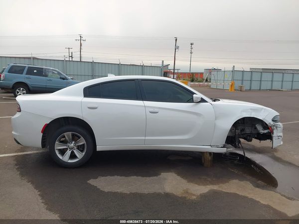 2015 DODGE CHARGER SXT