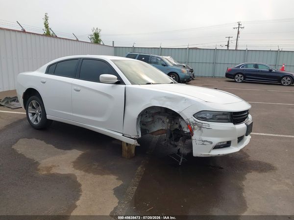 2015 DODGE CHARGER SXT