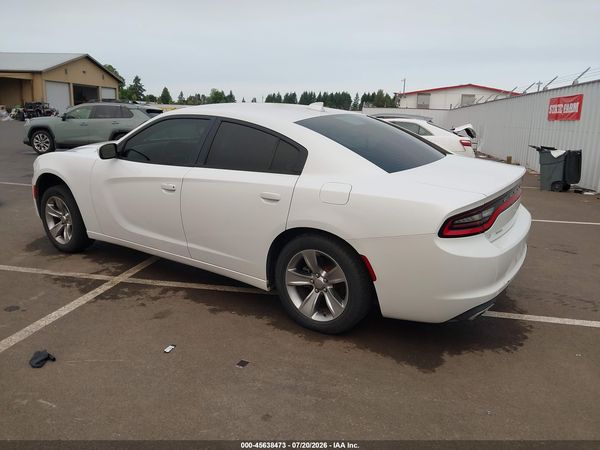 2015 DODGE CHARGER SXT