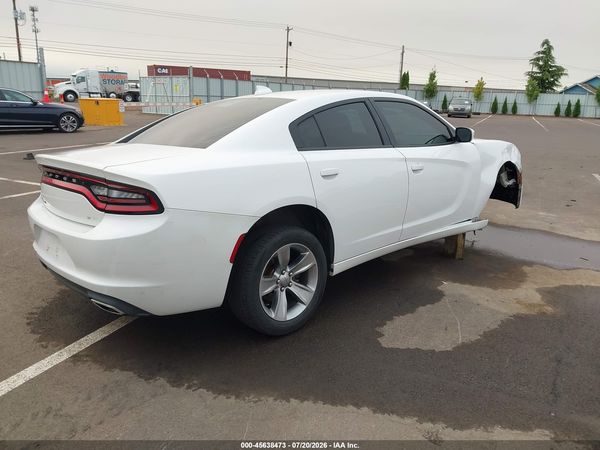 2015 DODGE CHARGER SXT