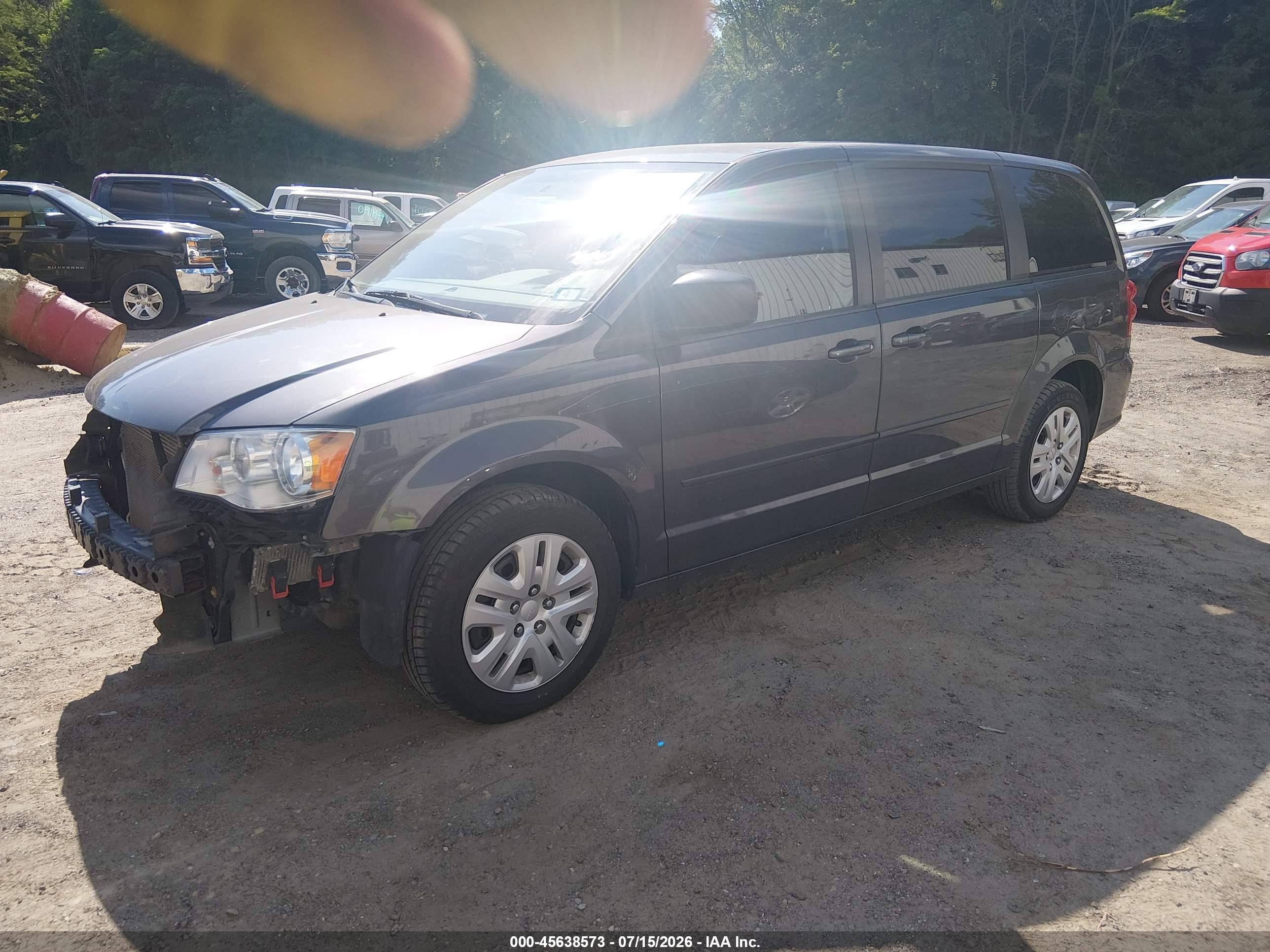2015 DODGE GRAND CARAVAN SE — I2