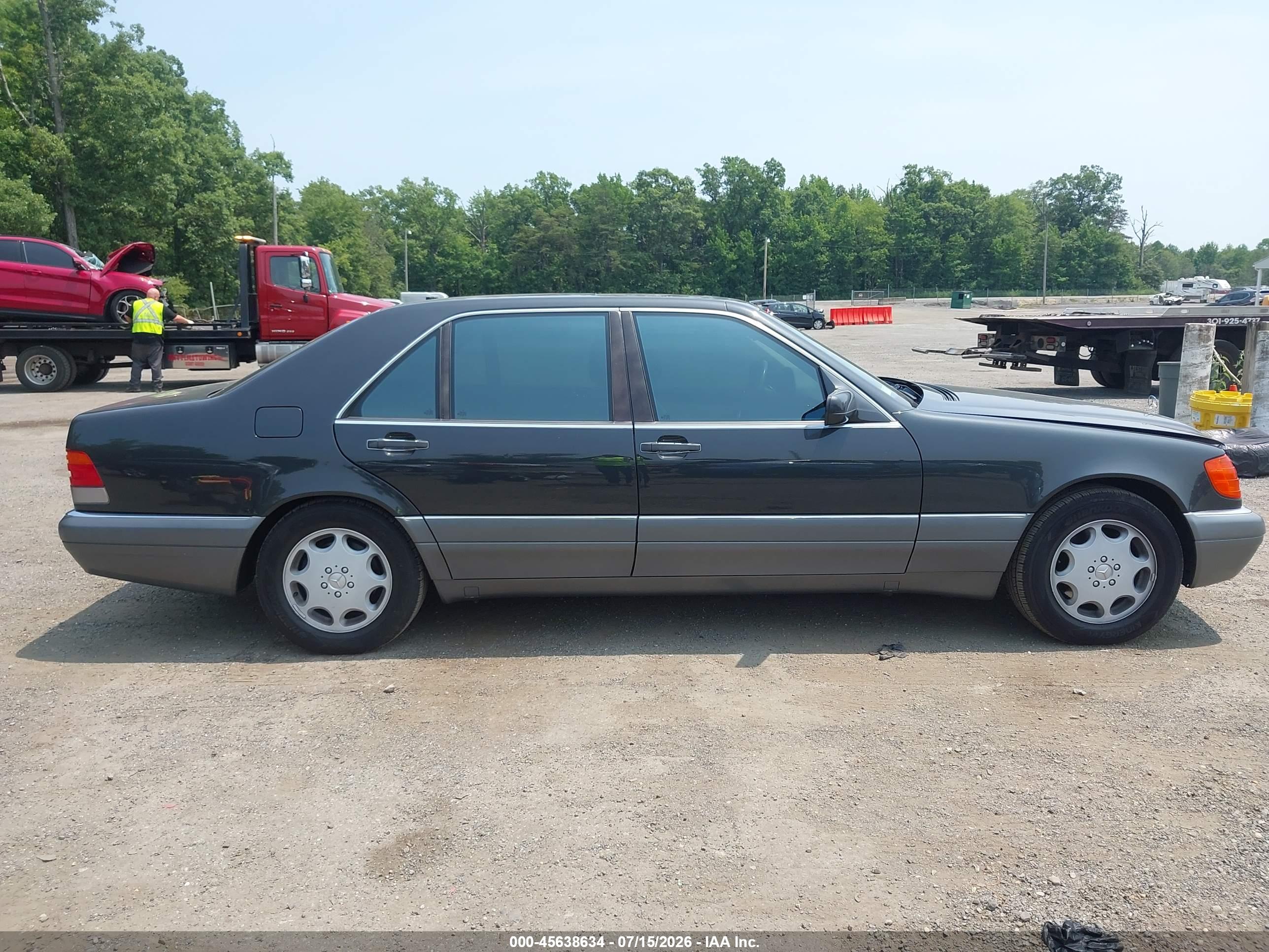 1996 MERCEDES-BENZ S S500 140