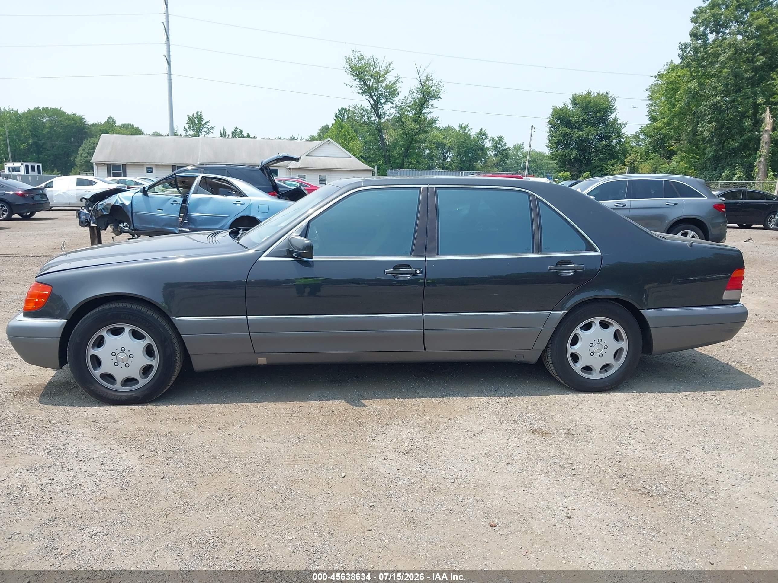 1996 MERCEDES-BENZ S S500 140