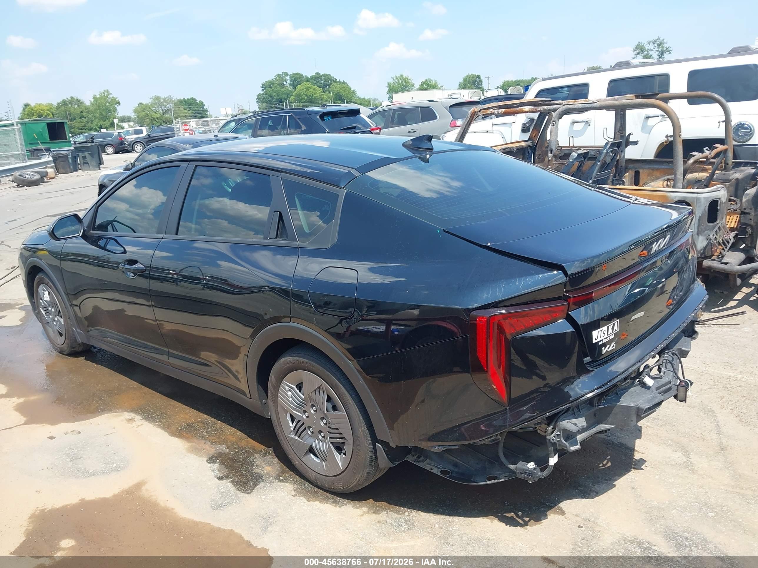 2025 KIA K4 LX