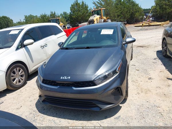 2024 KIA FORTE LX