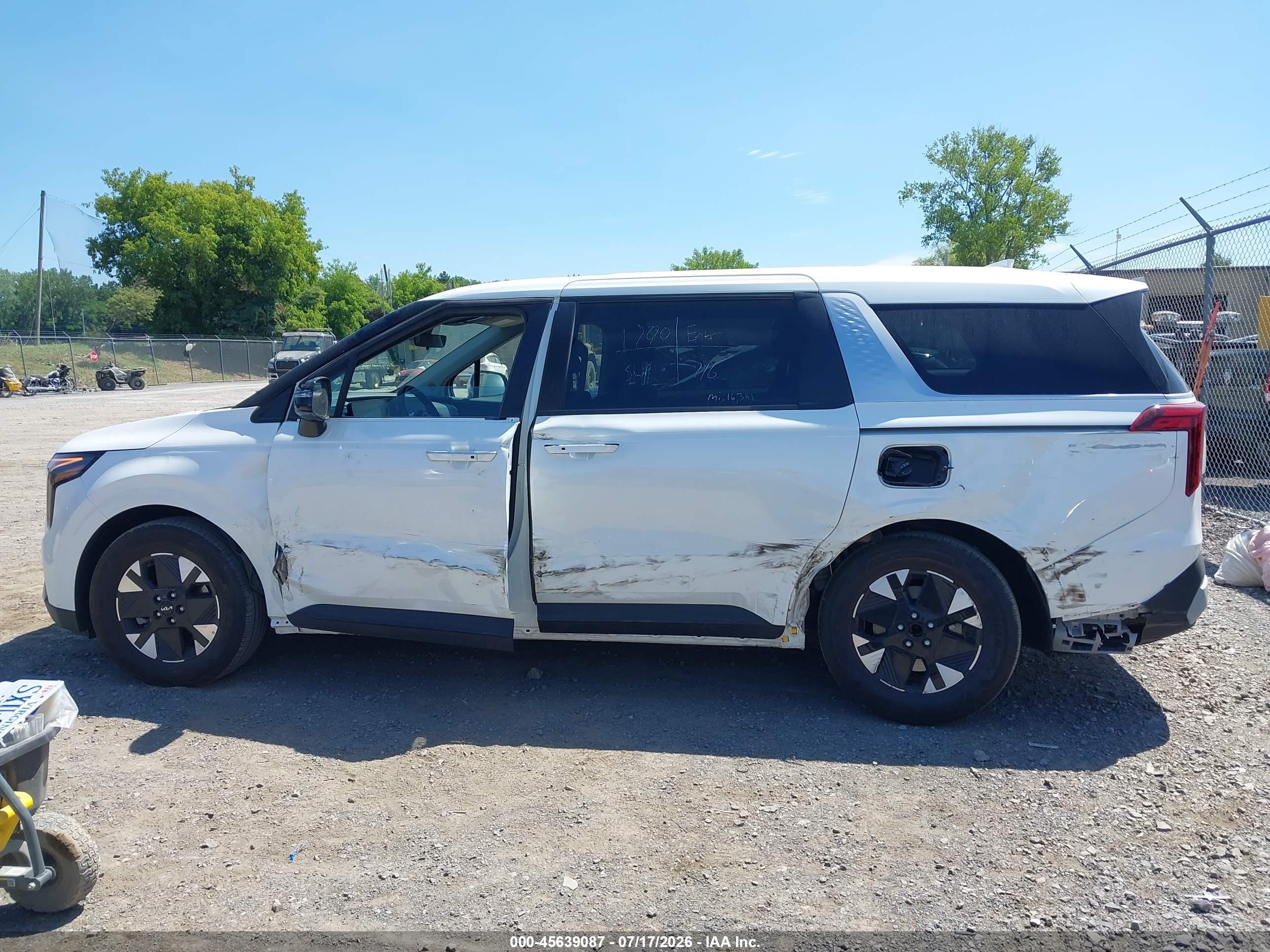 2026 KIA CARNIVAL MPV HYBRID LXS