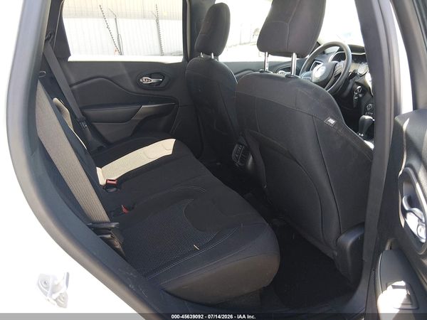2019 JEEP CHEROKEE LATITUDE 4X4