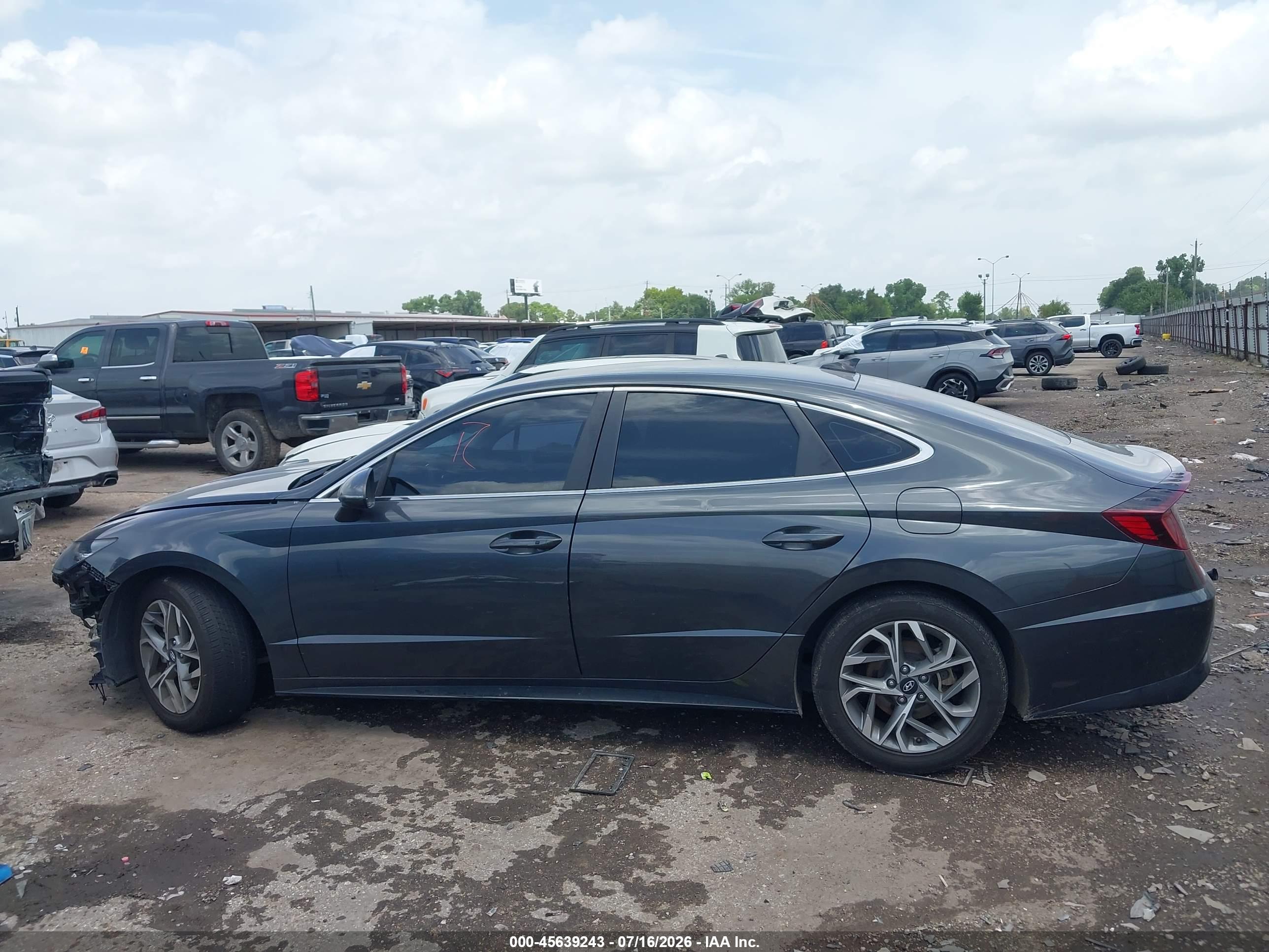 2023 HYUNDAI SONATA SEL