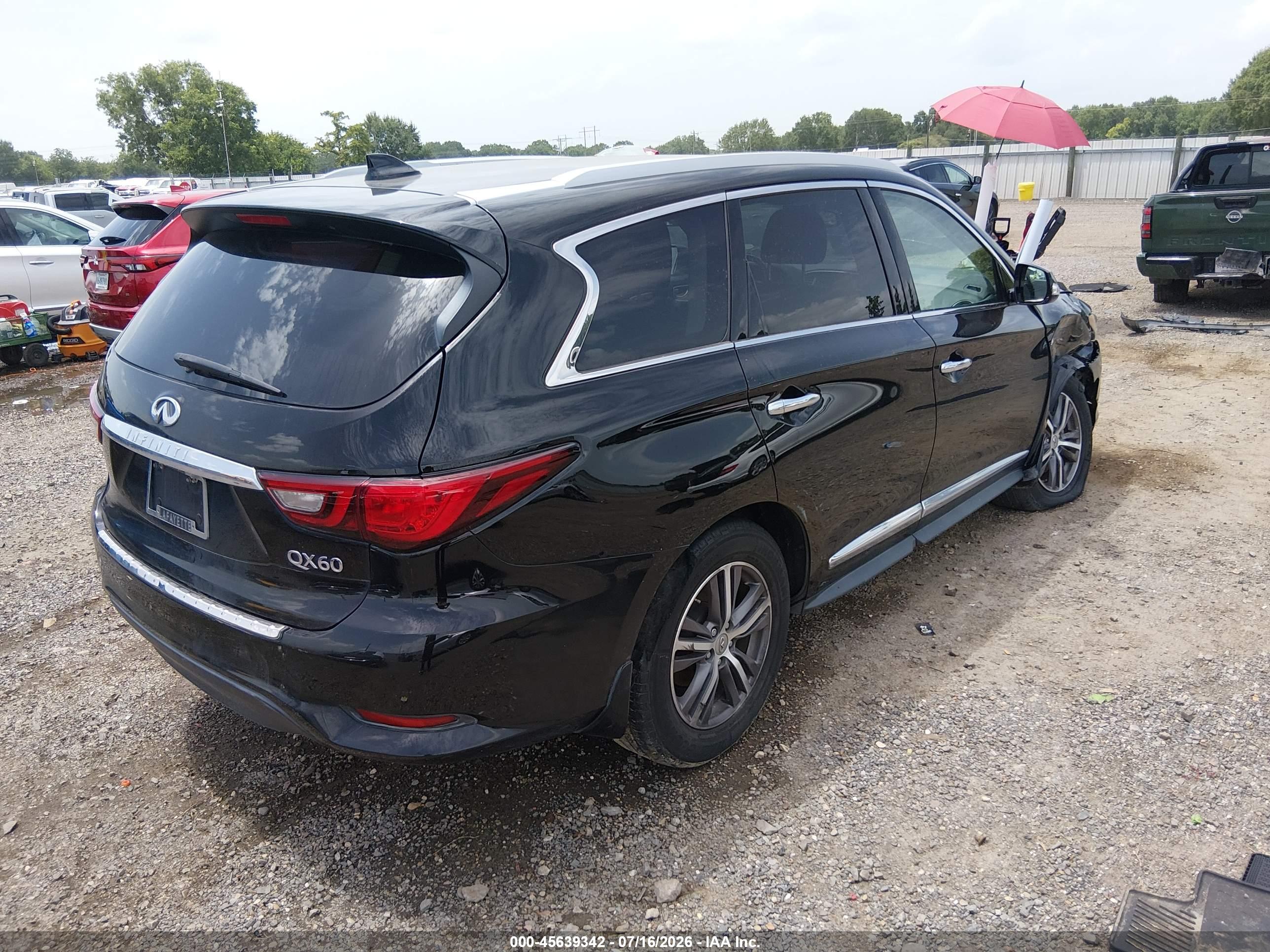 2019 INFINITI QX60 LUXE