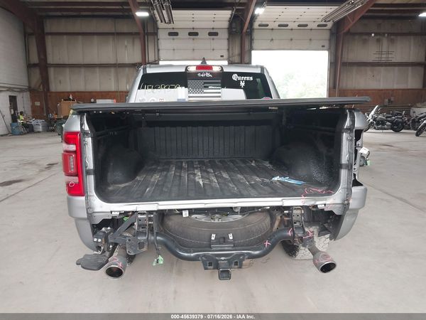 2022 RAM 1500 LARAMIE  4X4 5'7 BOX