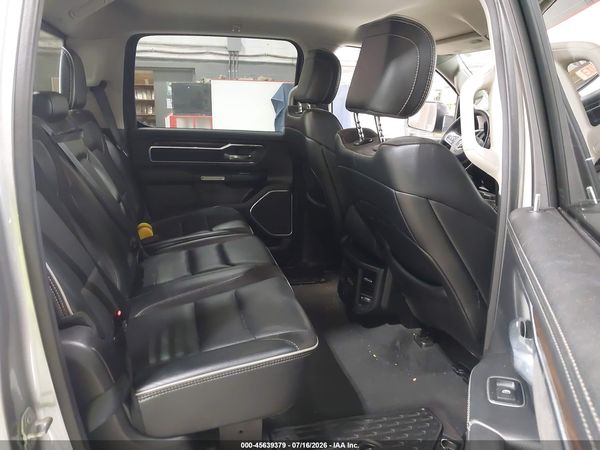 2022 RAM 1500 LARAMIE  4X4 5'7 BOX