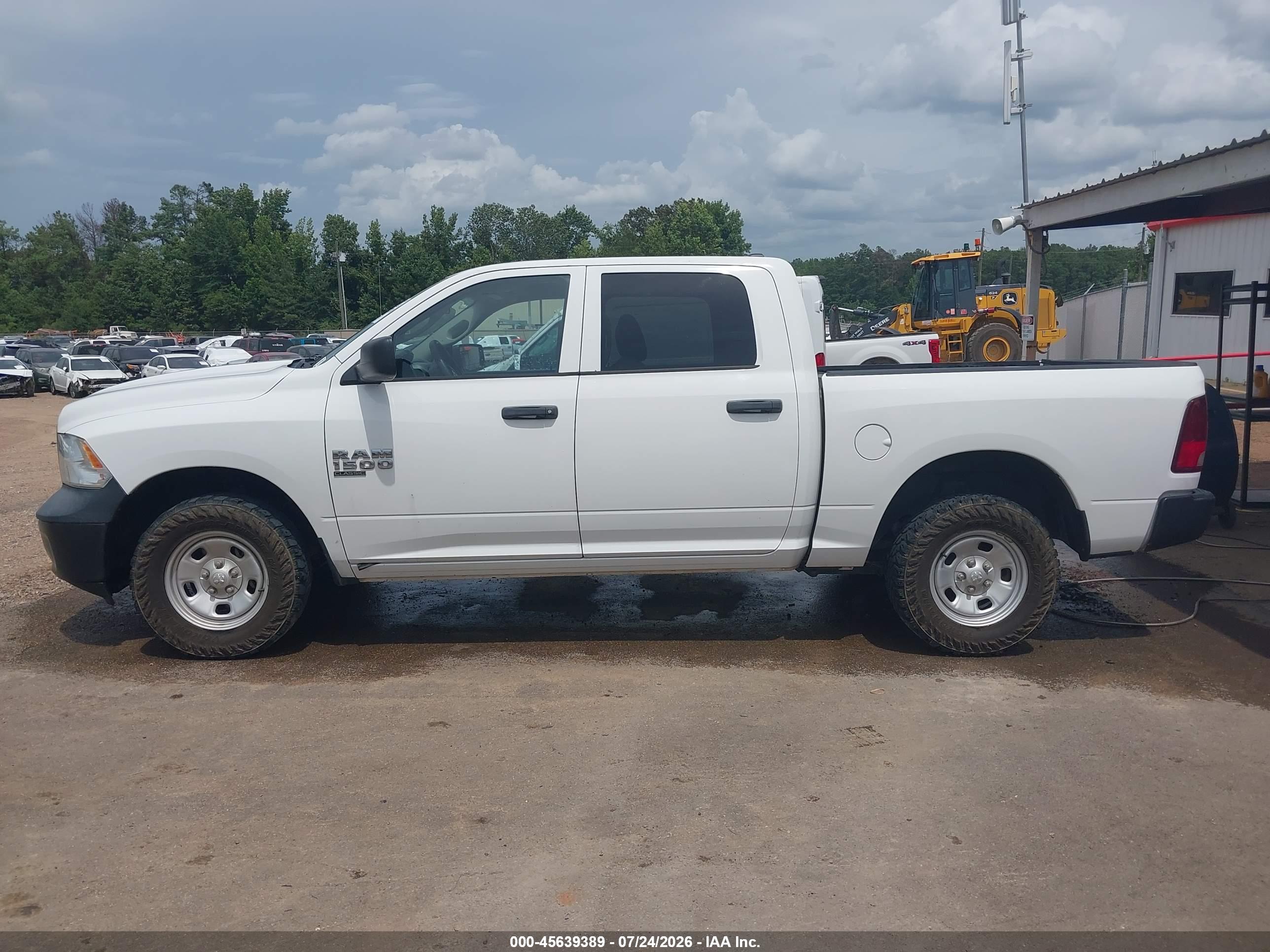2019 RAM 1500 CLASSIC TRADESMAN  4X4 5'7 BOX