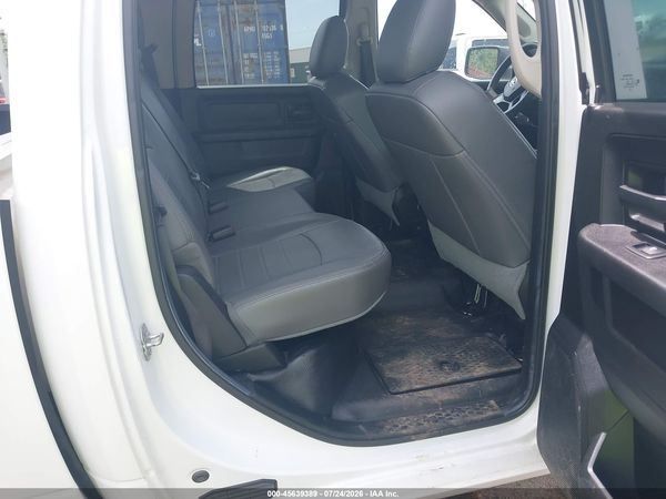2019 RAM 1500 CLASSIC TRADESMAN  4X4 5'7 BOX