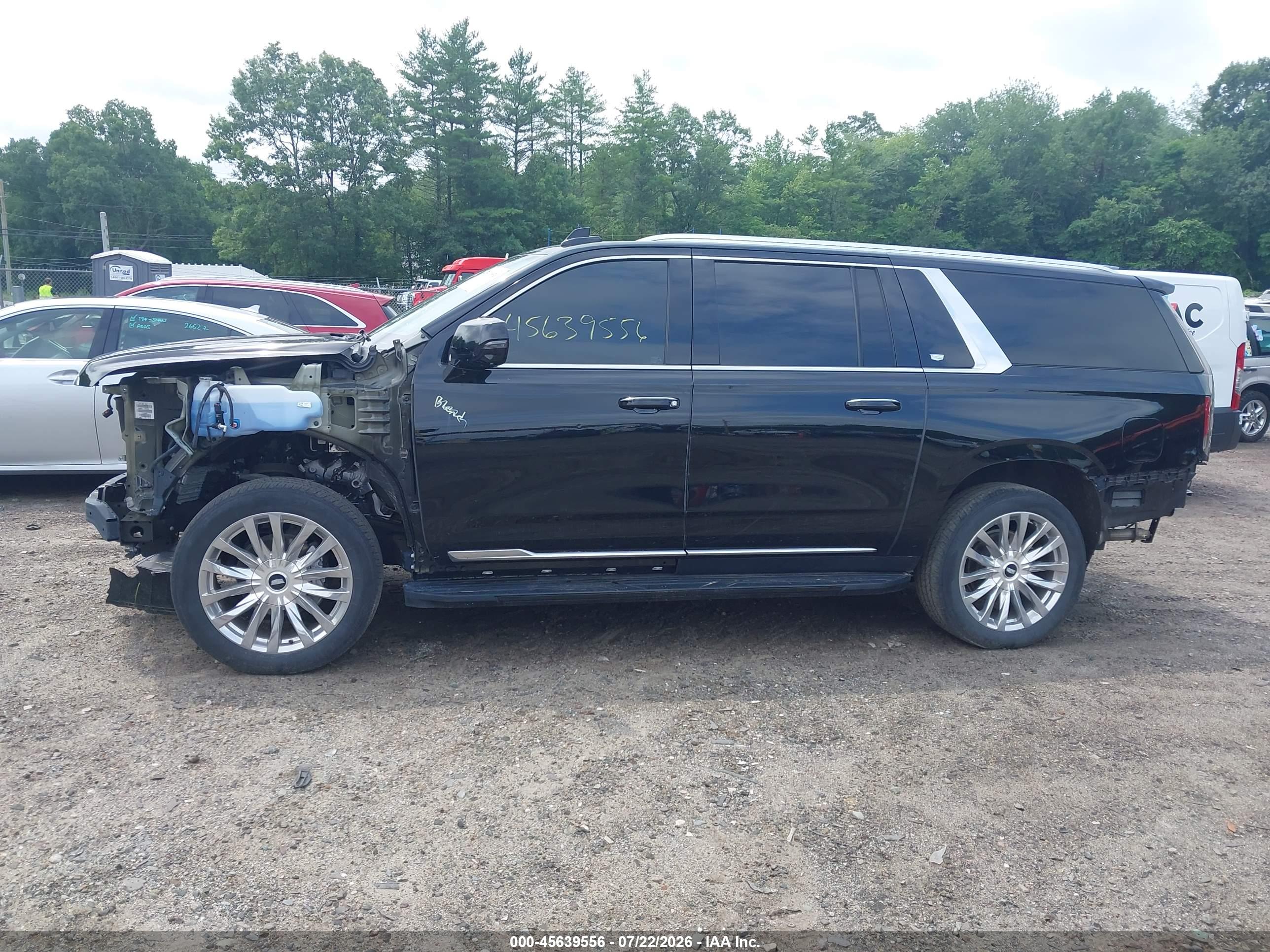 2024 CADILLAC ESCALADE ESV 4WD PREMIUM LUXURY
