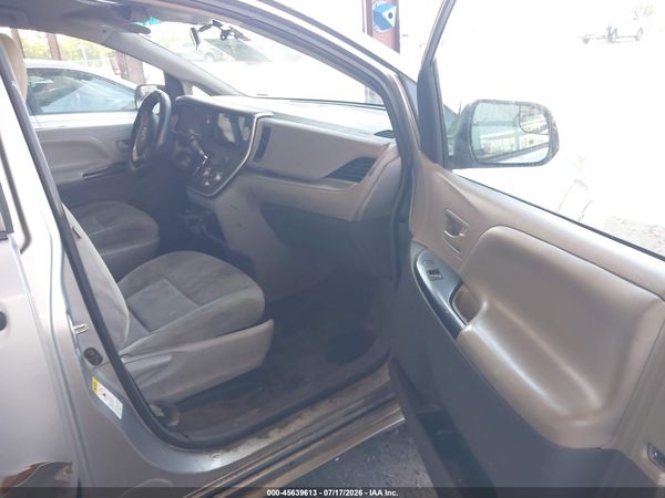 2016 TOYOTA SIENNA L 7 PASSENGER