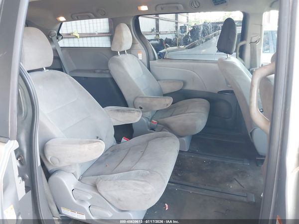 2016 TOYOTA SIENNA L 7 PASSENGER