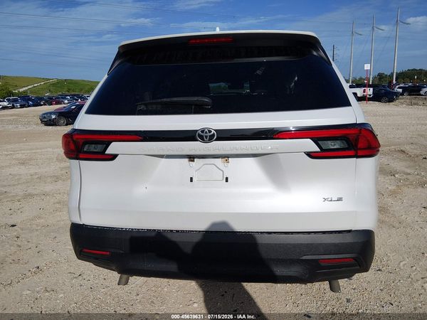 2024 TOYOTA GRAND HIGHLANDER XLE