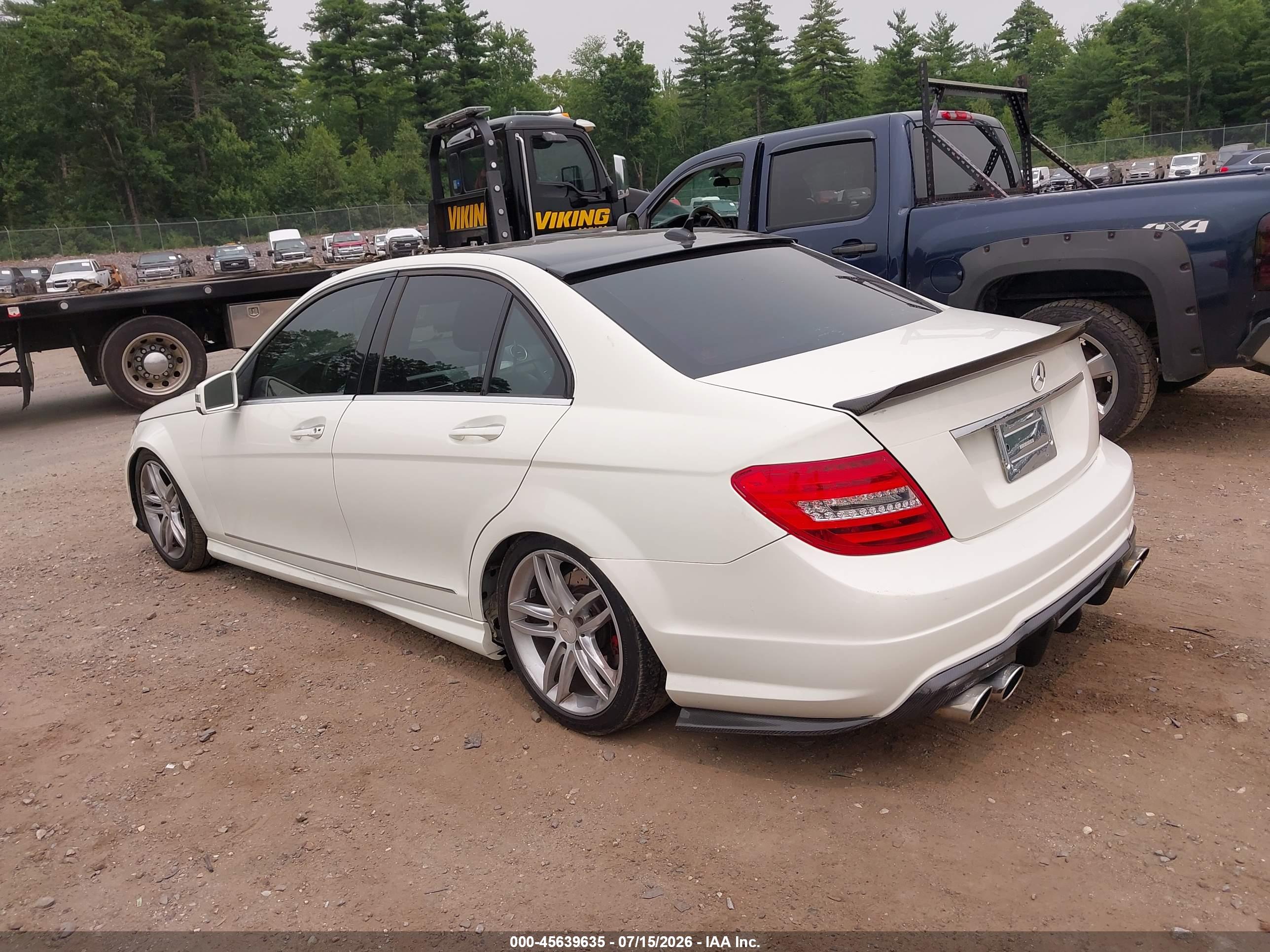 2012 MERCEDES-BENZ C 300