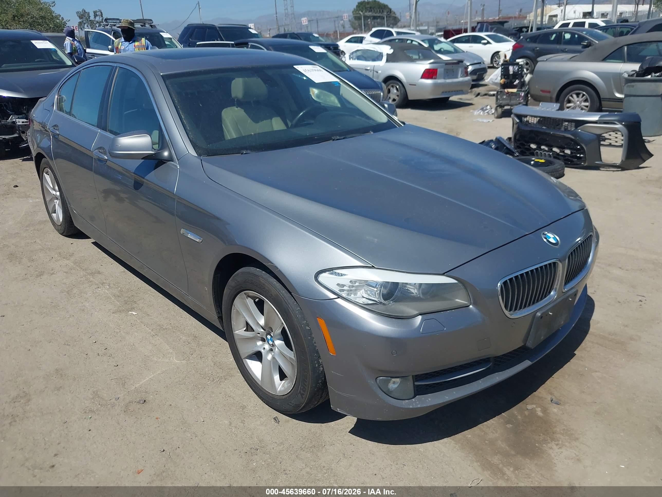 2012 BMW 528I