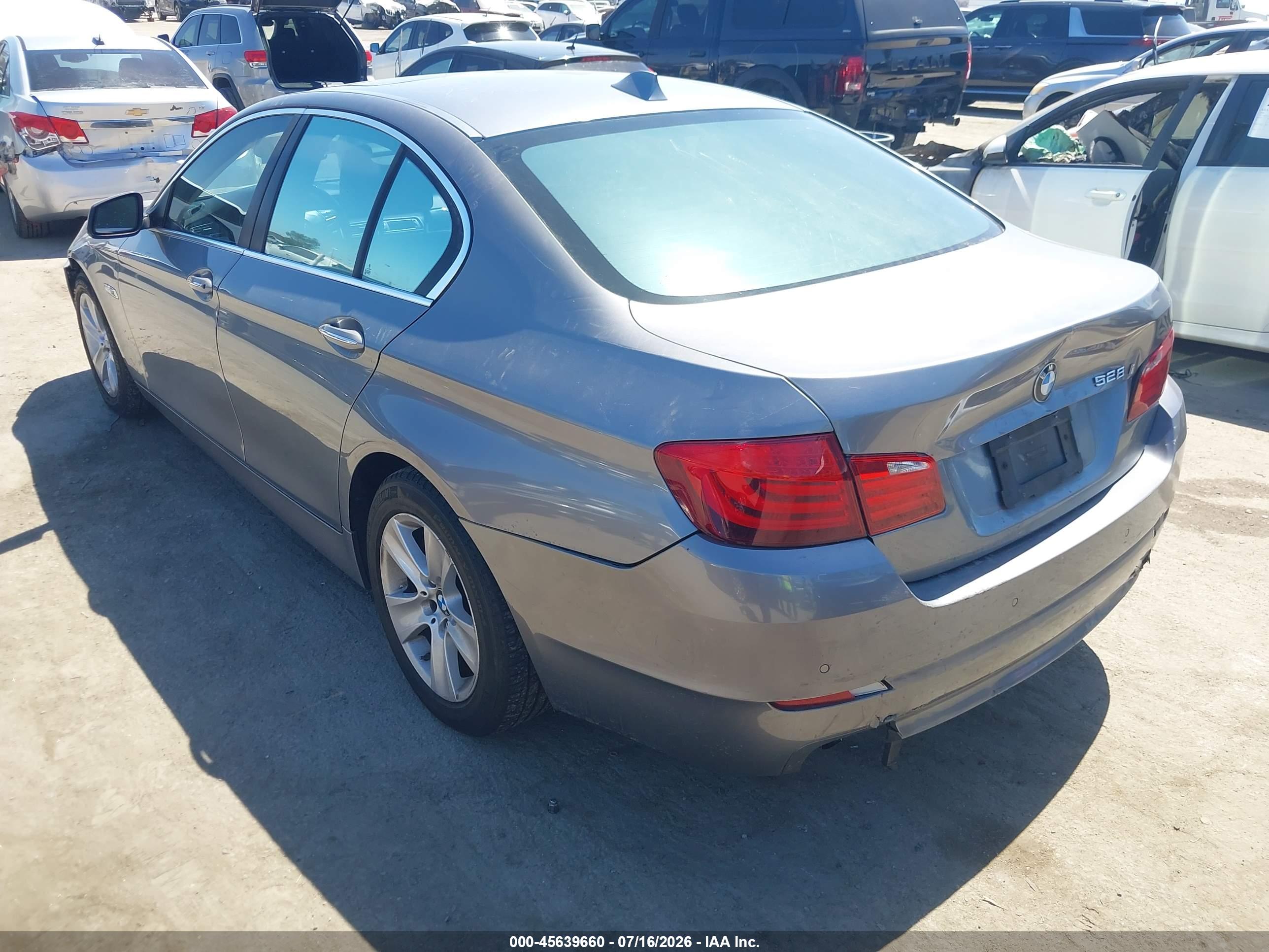 2012 BMW 528I
