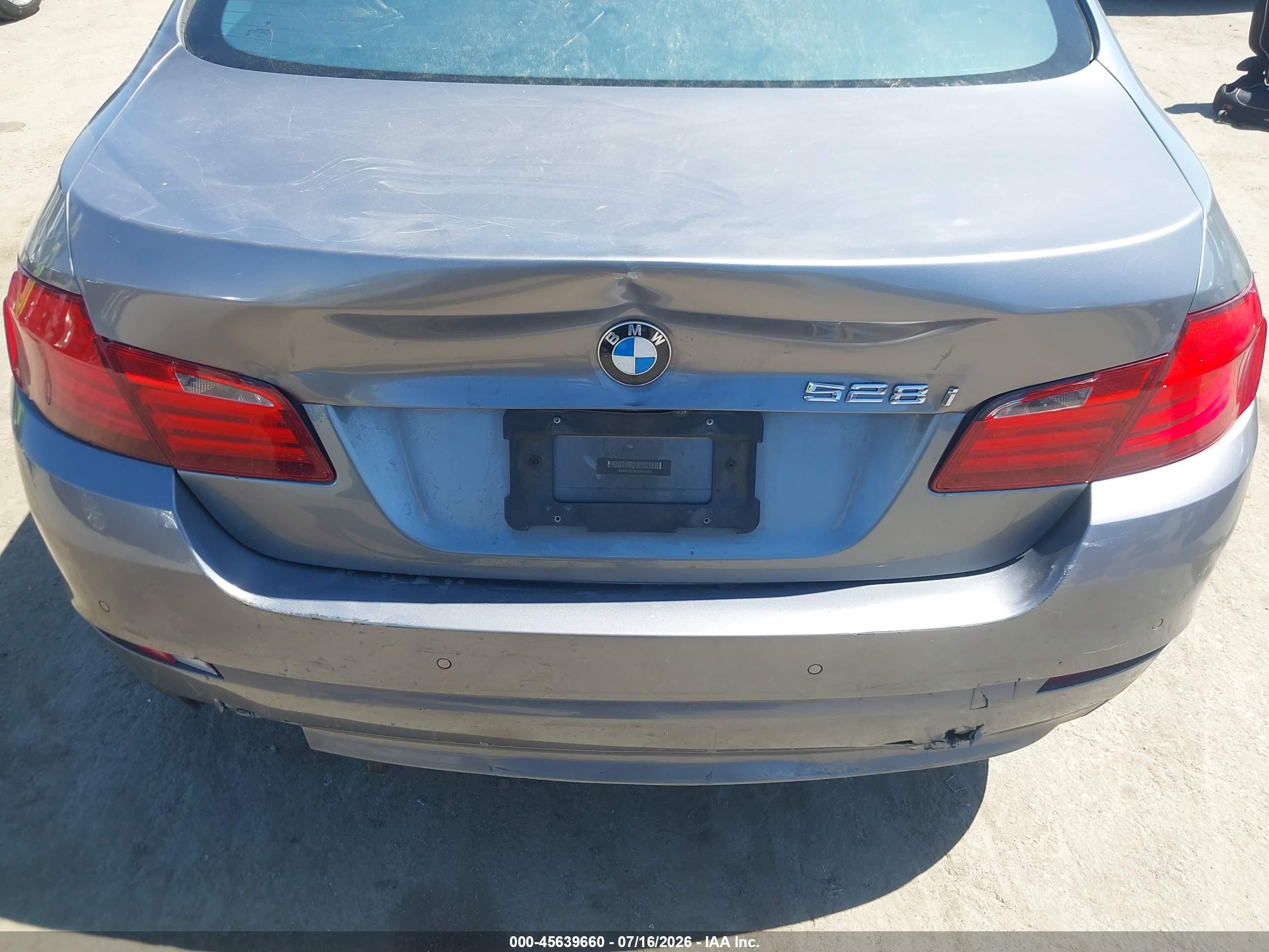2012 BMW 528I