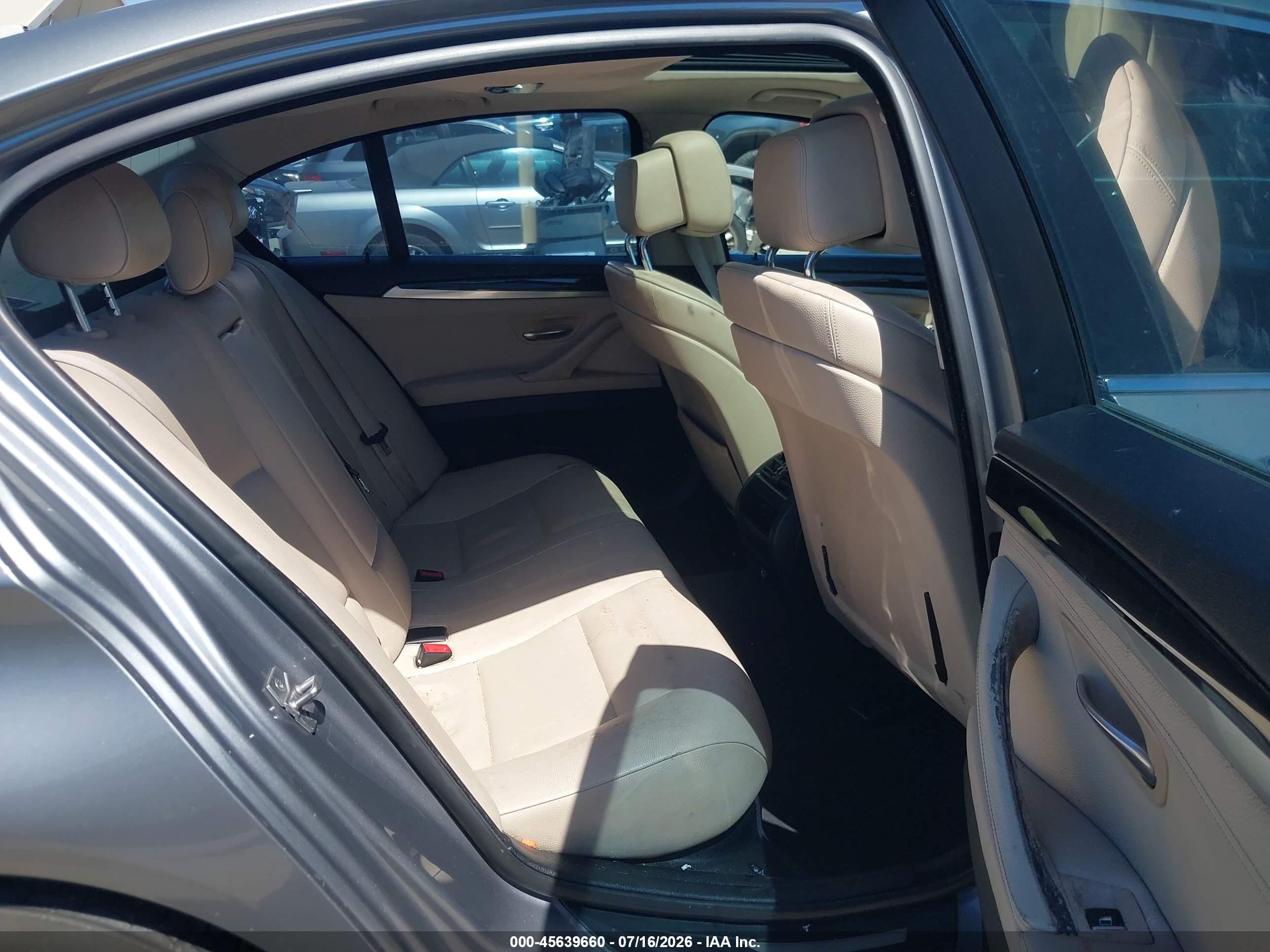 2012 BMW 528I