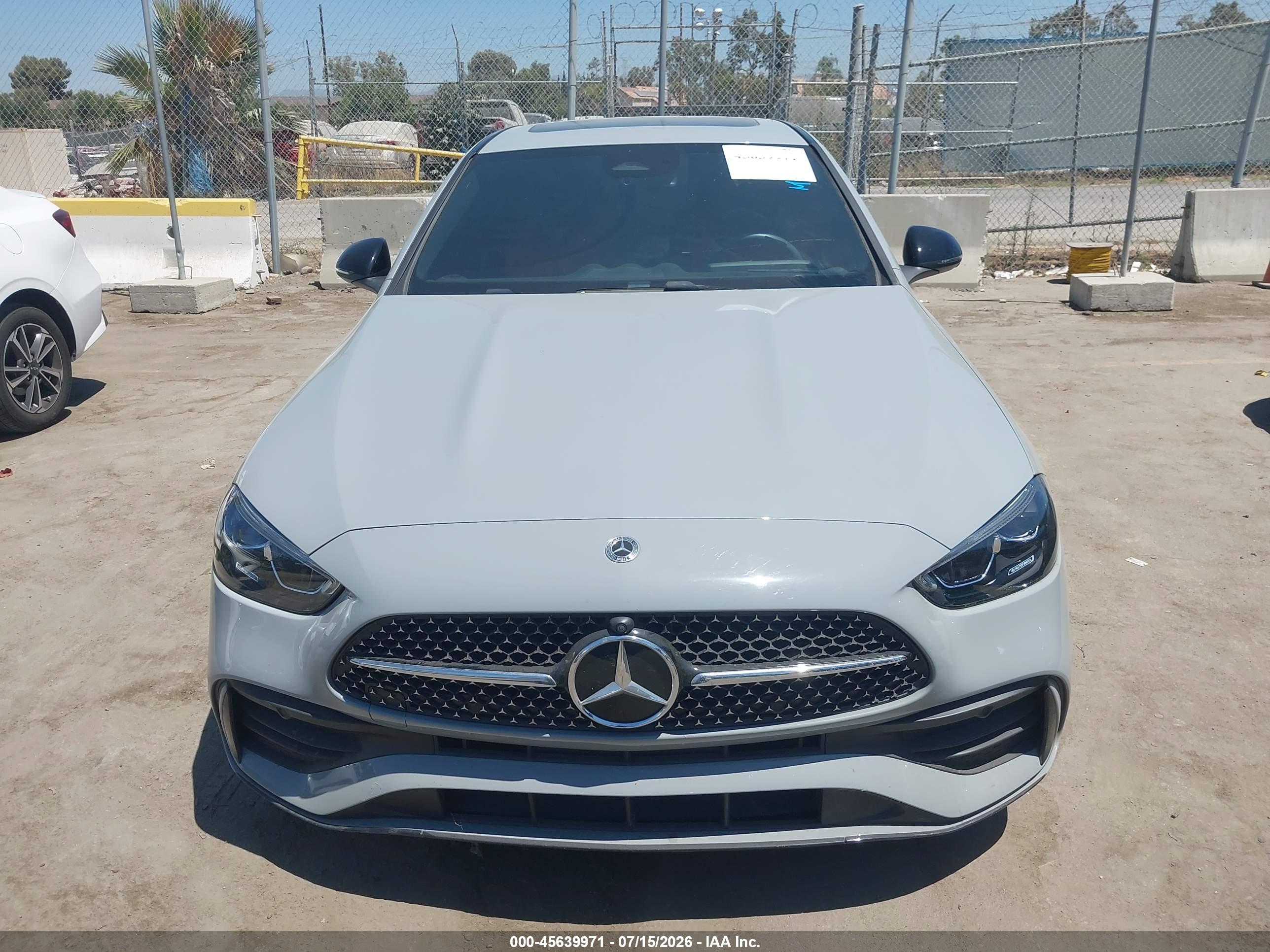 2025 MERCEDES-BENZ C 300 C300