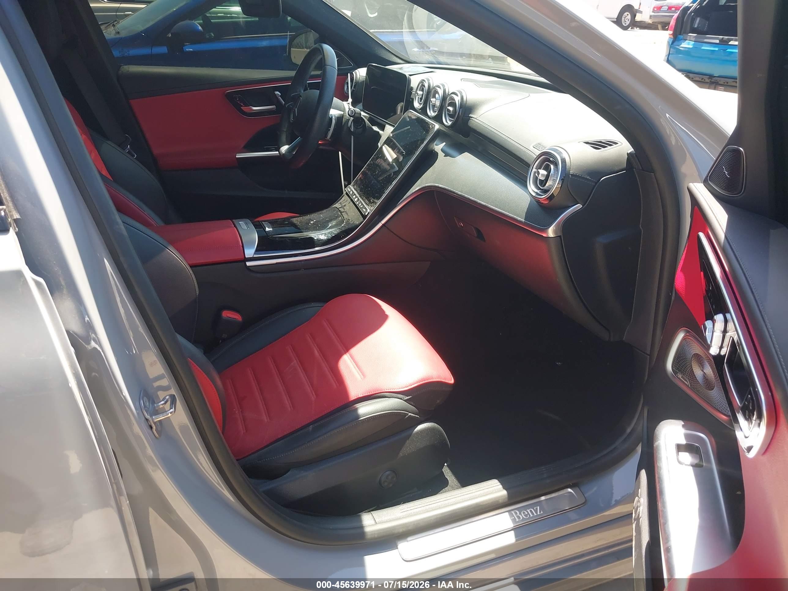 2025 MERCEDES-BENZ C 300 C300