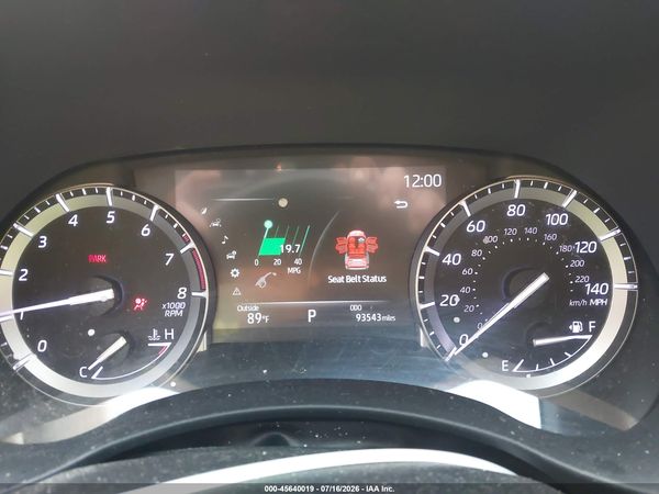 2022 TOYOTA HIGHLANDER XLE